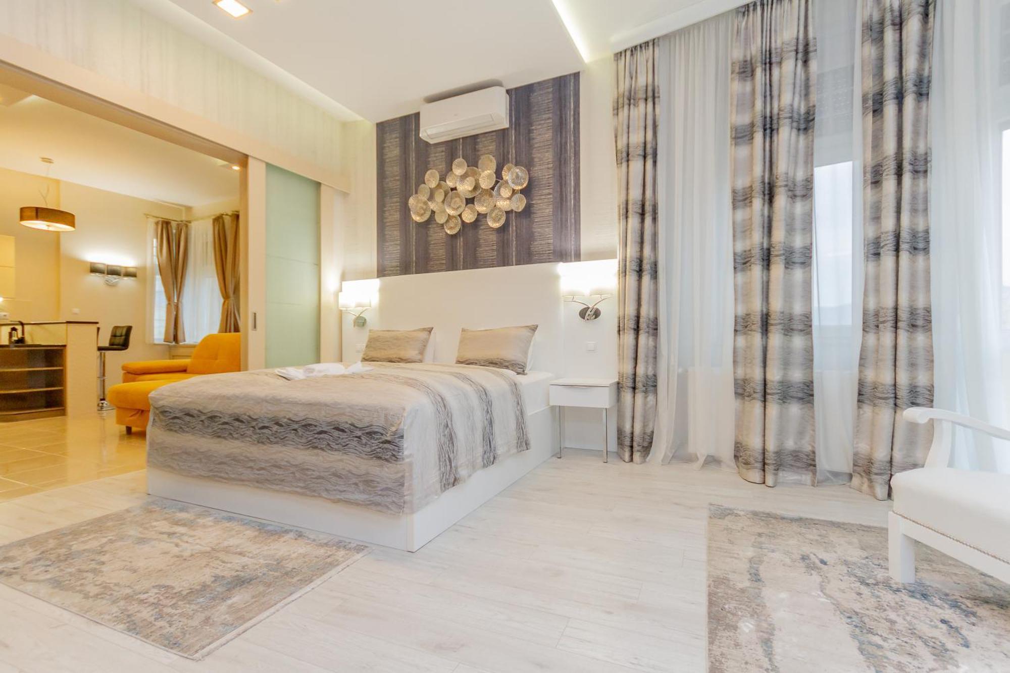 Luxury With Balcony And Sauna Apartamento